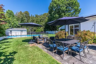 3825 Stars Road, East Marion, NY 11939 - Photo 17