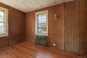 2 Willett Ave, Sayville, NY 11782 - Photo 17