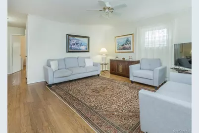 44 Corchaug Avenue, Port Washington, NY 11050 - Photo 3