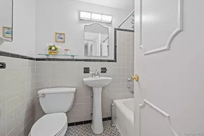750 Kappock Street #405, Bronx, NY 10463 - Photo 19