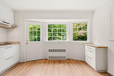 174 Flower Hill Road, Huntington, NY 11743 - Photo 11