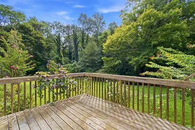 174 Flower Hill Road, Huntington, NY 11743 - Photo 33