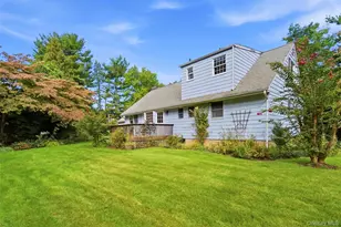 174 Flower Hill Rd, Huntington, NY 11743 - Photo 35