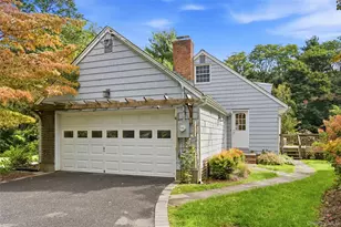 174 Flower Hill Rd, Huntington, NY 11743 - Photo 31
