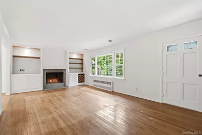 174 Flower Hill Road, Huntington, NY 11743 - Photo 7