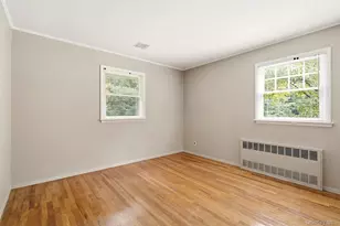 174 Flower Hill Rd, Huntington, NY 11743 - Photo 21