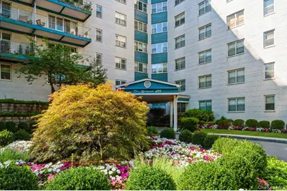 499 N Broadway #3A, White Plains, NY 10603 - Photo 1