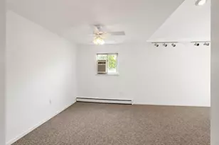 17 Fordham Rd, West Babylon, NY 11704 - Photo 3