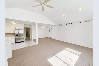 17 Fordham Road, West Babylon, NY 11704 - Photo 5