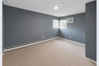 17 Fordham Road, West Babylon, NY 11704 - Photo 7