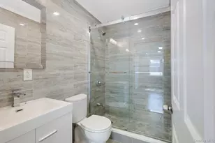 147-48 76th Rd, Flushing, NY 11367 - Photo 11