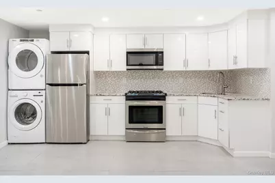 147-48 76th Road, Flushing, NY 11367 - Photo 13