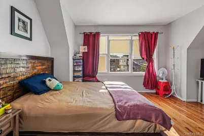 2507 Humphreys Street, East Elmhurst, NY 11369 - Photo 7