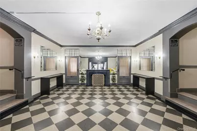 7234 Austin Street #B2, Forest Hills, NY 11375 - Photo 15