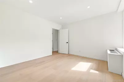 7234 Austin Street #B2, Forest Hills, NY 11375 - Photo 11