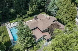83 Karol Pl, Muttontown, NY 11753 - Photo 3