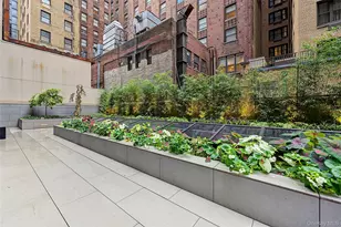 135 E 47th St, New York, NY 10017 - Photo 25