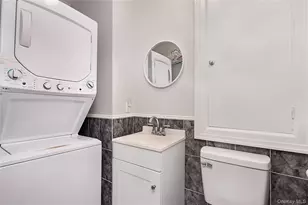 41 Butler St, Westbury, NY 11590 - Photo 25