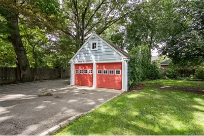 41 Butler Street, Westbury, NY 11590 - Photo 39
