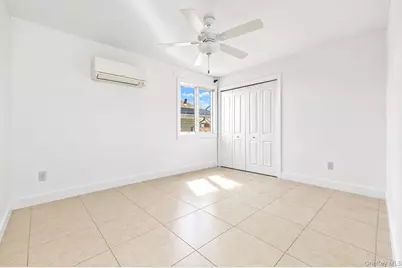 159-19 101 Street, Howard Beach, NY 11414 - Photo 7