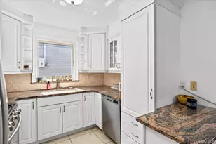 159-19 101st St, Howard Beach, NY 11414 - Photo 5