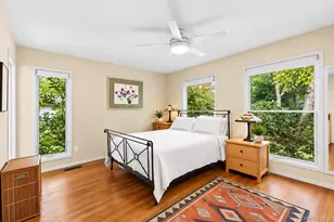 15 Springwood Way, East Hampton, NY 11937 - Photo 5