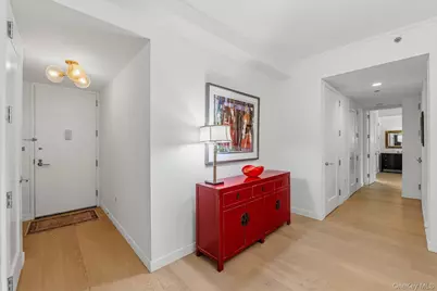 10 City Place #2B, White Plains, NY 10601 - Photo 3