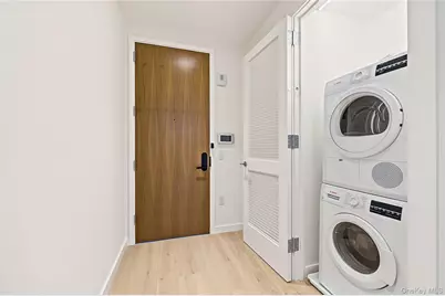 135 E 47th Street #30C, New York, NY 10017 - Photo 13