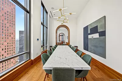 135 E 47th Street #30C, New York, NY 10017 - Photo 33