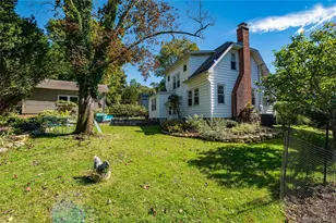 201 Maiden Ln, Port Jefferson, NY 11777 - Photo 3
