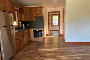 21 Highland St, Millerton, NY 12546 - Photo 3