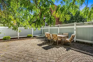 19-01 21st Dr, Astoria, NY 11105 - Photo 21