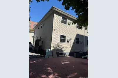 461 Beach 22nd Street, Far Rockaway, NY 11691 - Photo 21