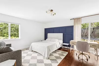 118 Two Holes Water Road, East Hampton, NY 11937 - Photo 11