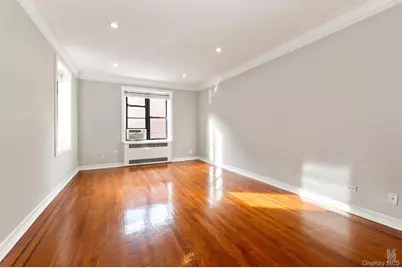25-40 31st Avenue #6E, Astoria, NY 11106 - Photo 3