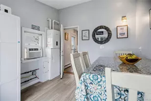 101 Miramar Blvd, Lindenhurst, NY 11757 - Photo 15