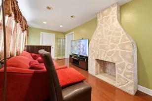 117-84 142nd St, Jamaica, NY 11436 - Photo 3