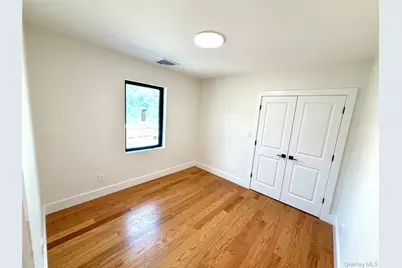 44 New Avenue, Yonkers, NY 10704 - Photo 15