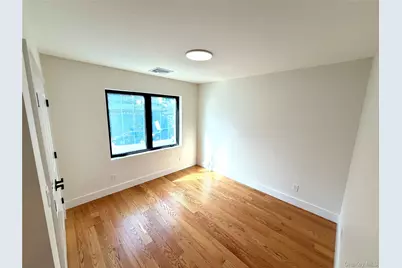 44 New Avenue, Yonkers, NY 10704 - Photo 11