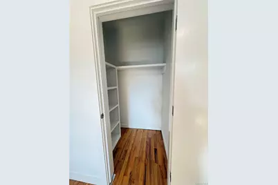 1009 Northern, Manhasset, NY 11030 - Photo 11