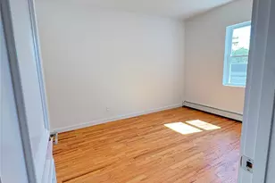 1009 Northern, Manhasset, NY 11030 - Photo 9