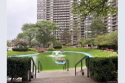 2 Bay Club Drive #10K, Bayside, NY 11360 - Photo 1