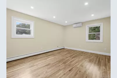 6 Shire Court, Greenlawn, NY 11740 - Photo 27