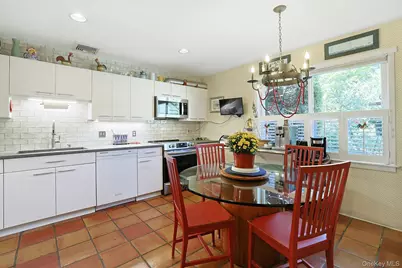 593 Heritage Hills #B, Somers, NY 10589 - Photo 7