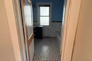 31 Martineau St, New York, NY 10303 - Photo 5