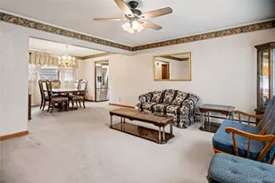 1235 11th St, West Babylon, NY 11704 - Photo 5