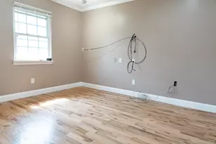 105 Glen Wy, Syosset, NY 11791 - Photo 13