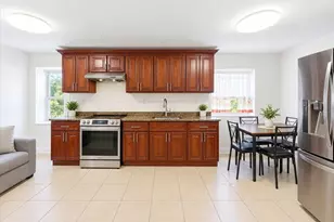445 S 8th Ave, Mount Vernon, NY 10550 - Photo 23