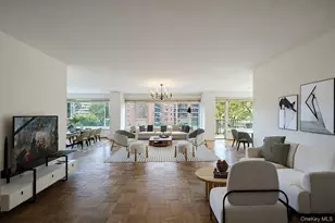 166-25 Powells Cove Blvd, Whitestone, NY 11357 - Photo 3