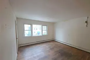 97-49 91st St, Ozone Park, NY 11416 - Photo 5